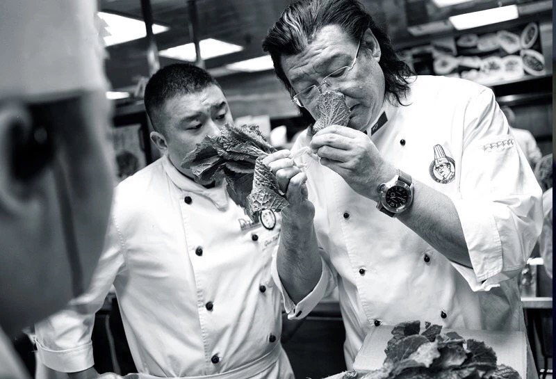 作者:凤凰网发布人:曹明强发布时间:2019-12-03 11:46:39阅读(17)1985