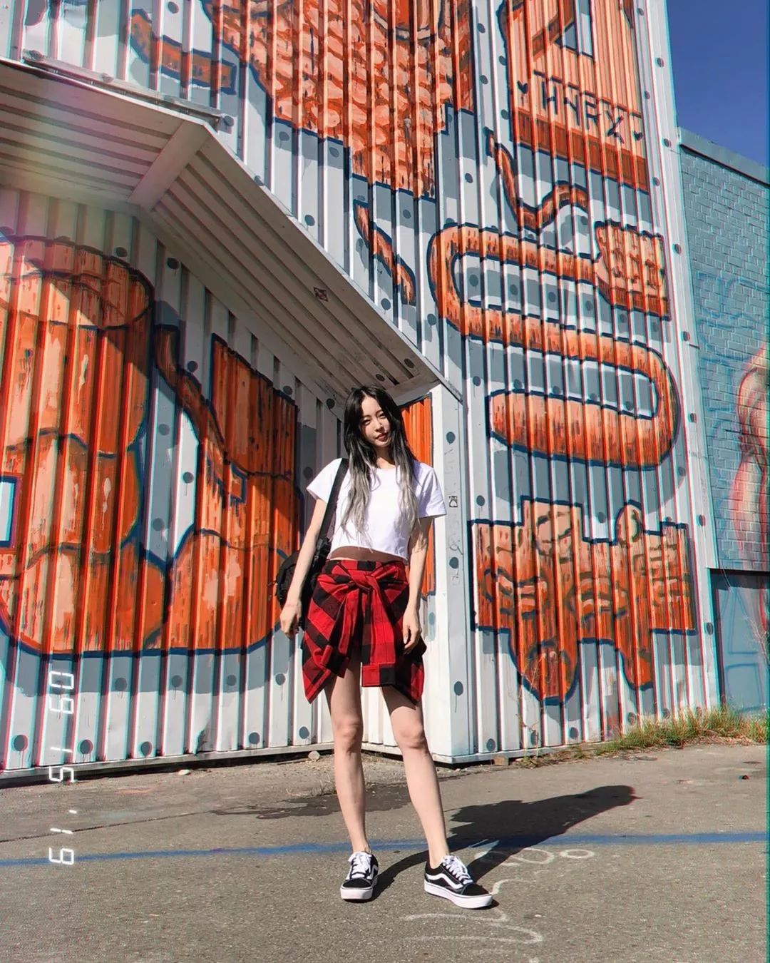 「Dispatch」出道整成“金喜善”，因太美被霸凌，如今40岁像18岁！