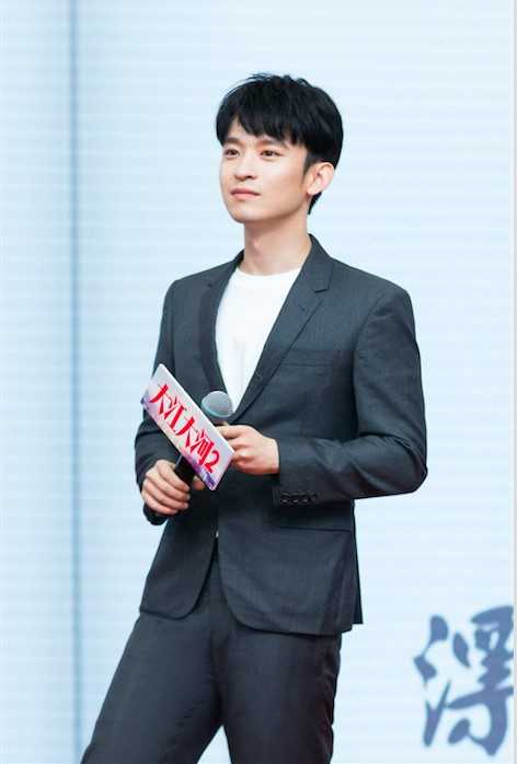 「凤凰网娱乐」原班重聚《大江大河2》，导演透露还有第三部