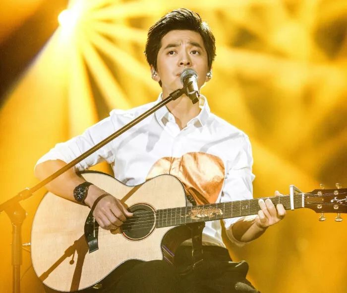 【GirlDaily】她是高晓松的梦中情人，让李健死心塌地35年：李小璐们，学着点吧