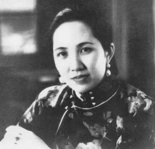 「沉默的大娱乐家」前TVB花旦黎姿：为养家14岁出道37岁退圈，你为自己活过吗？