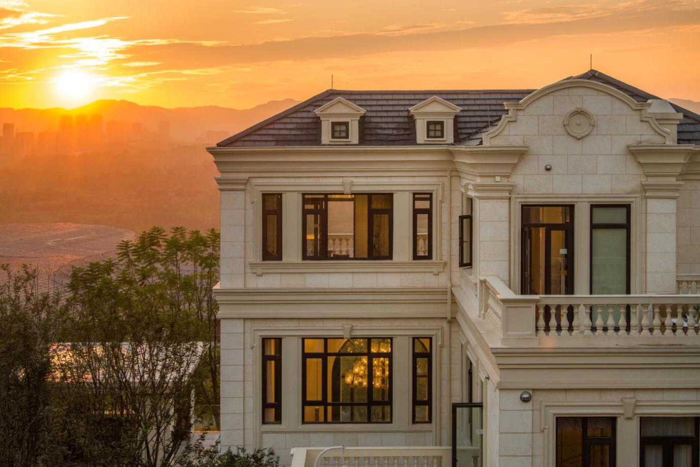 国悦山封疆16席开盘在即,典藏江湾尊贵圈层生活