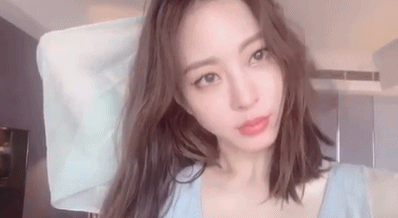 「Dispatch」出道整成“金喜善”，因太美被霸凌，如今40岁像18岁！