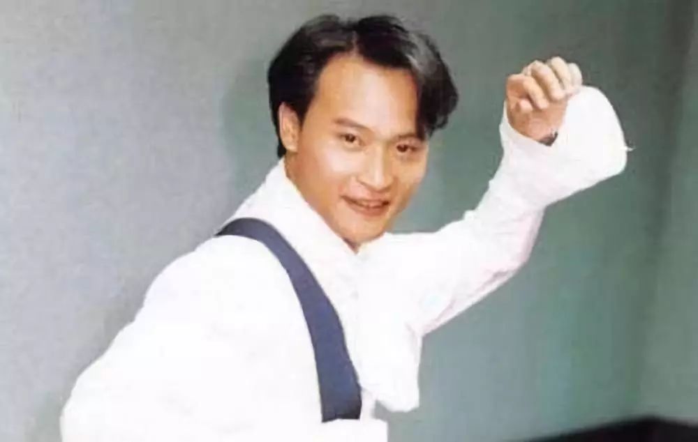 [视觉志]小虎队30年聊天内容：那些中年人的冷漠客套…