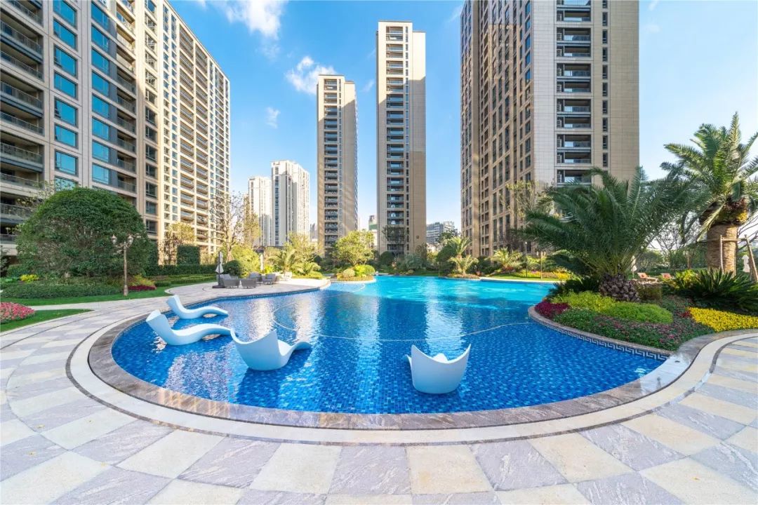 滨江保利·翡翠海岸交付实景图剧透,"别人家的交付"又来刷屏了!