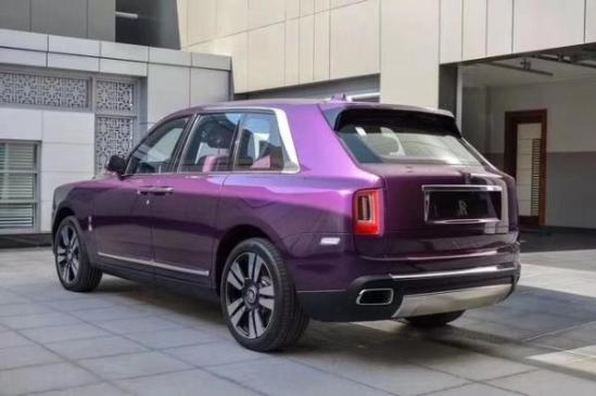 2020款劳斯莱斯库里南紫色现车新优惠报价
