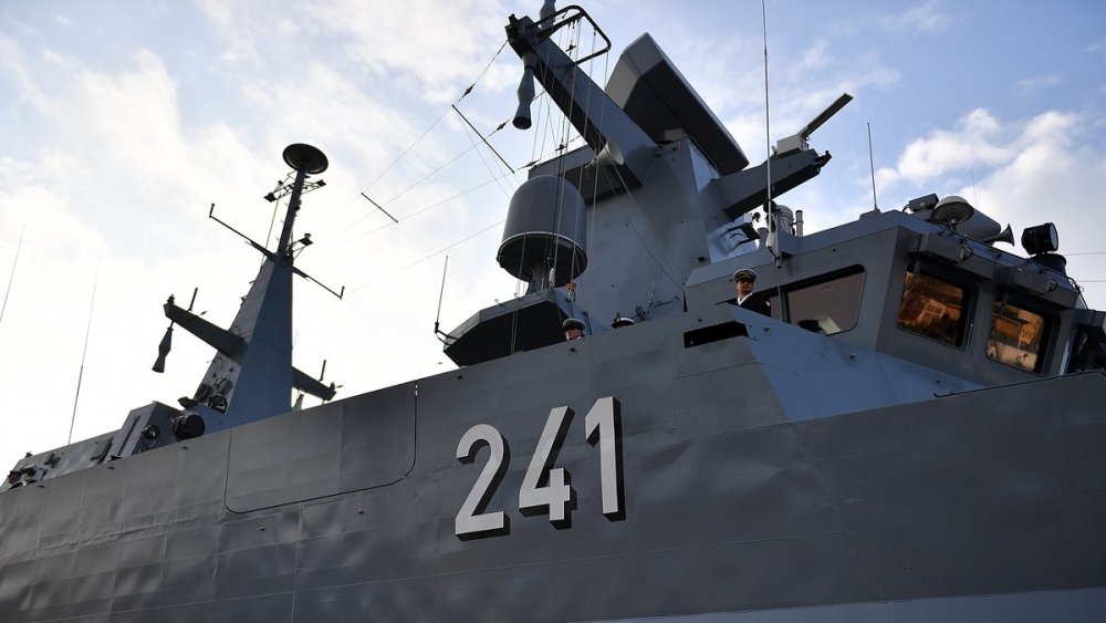 波兰海军最新军舰终于服役建造过程18年
