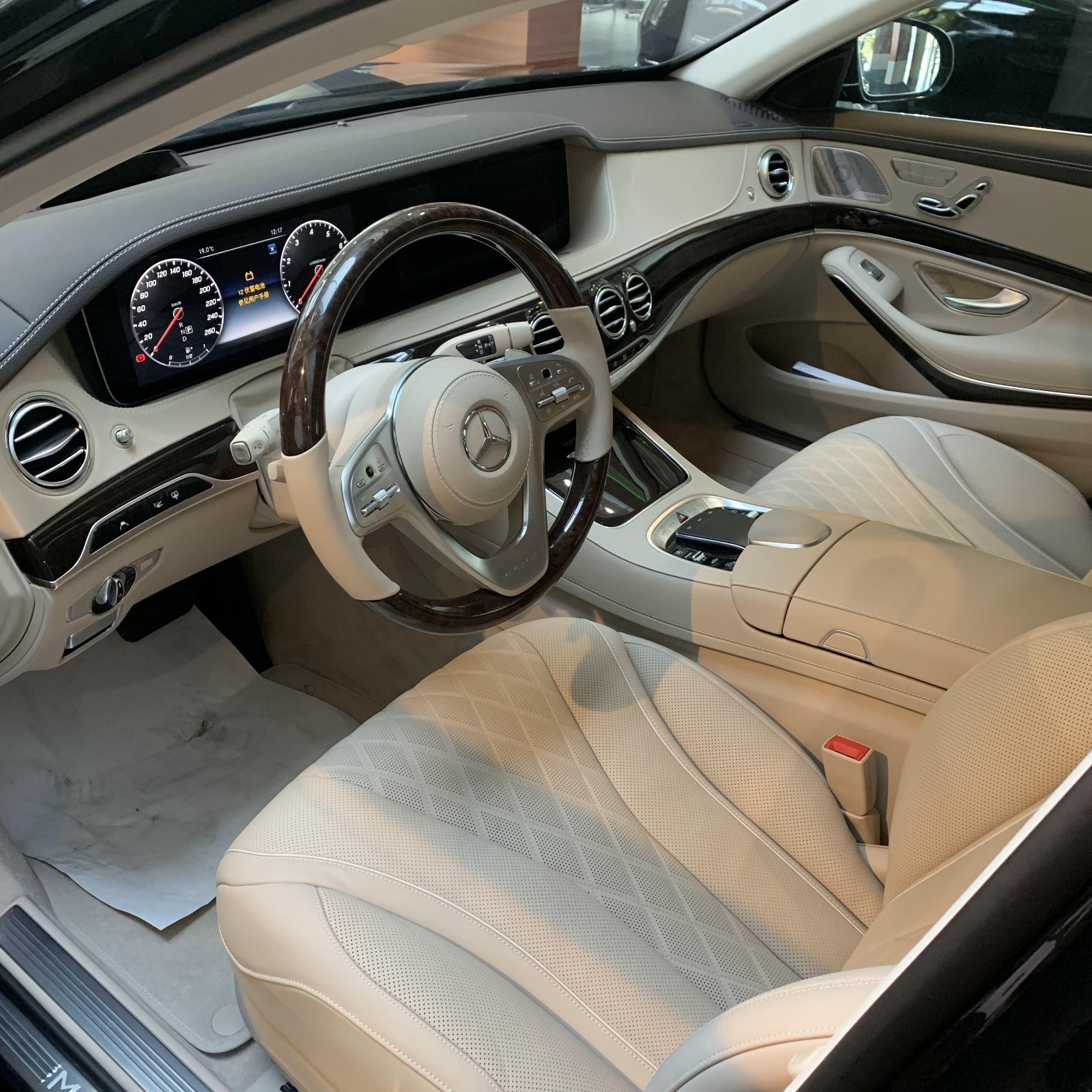 20款迈巴赫s450四座实车照片现车不加价