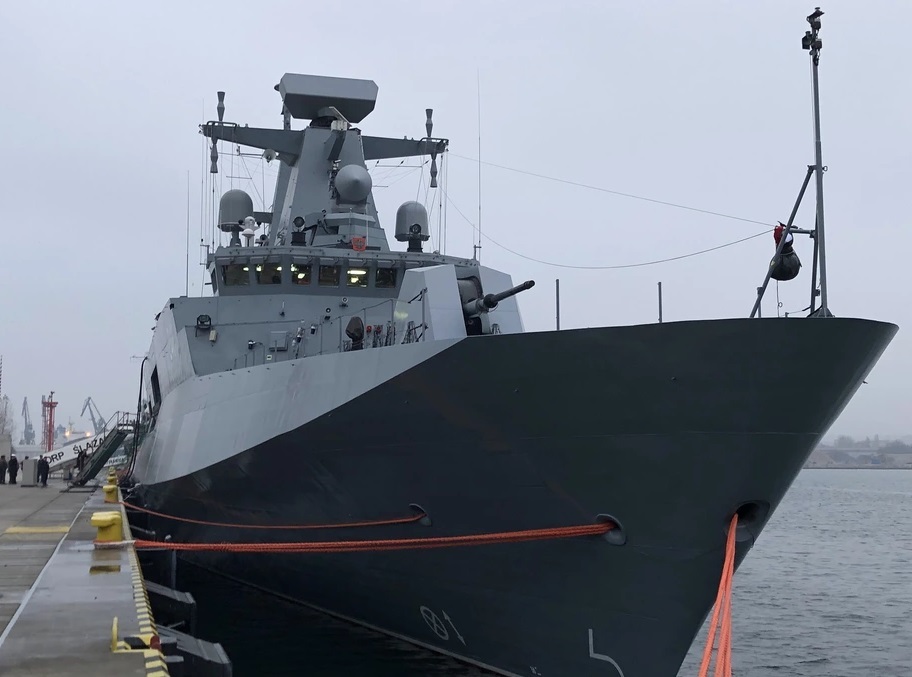 波兰海军最新军舰终于服役建造过程18年