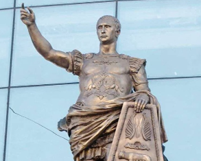眼熟！圣彼得堡市一座罗马皇帝雕塑“撞脸”普京