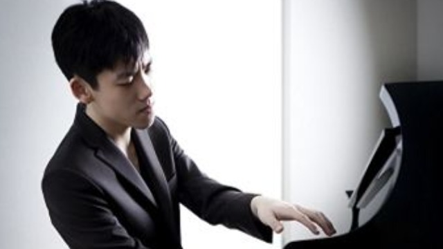 钢琴天才张昊辰大谈选曲方法：我觉得最重要的是真诚