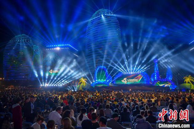 [中国新闻网]海南岛国际电影节闭幕 优秀影片持续全岛展映