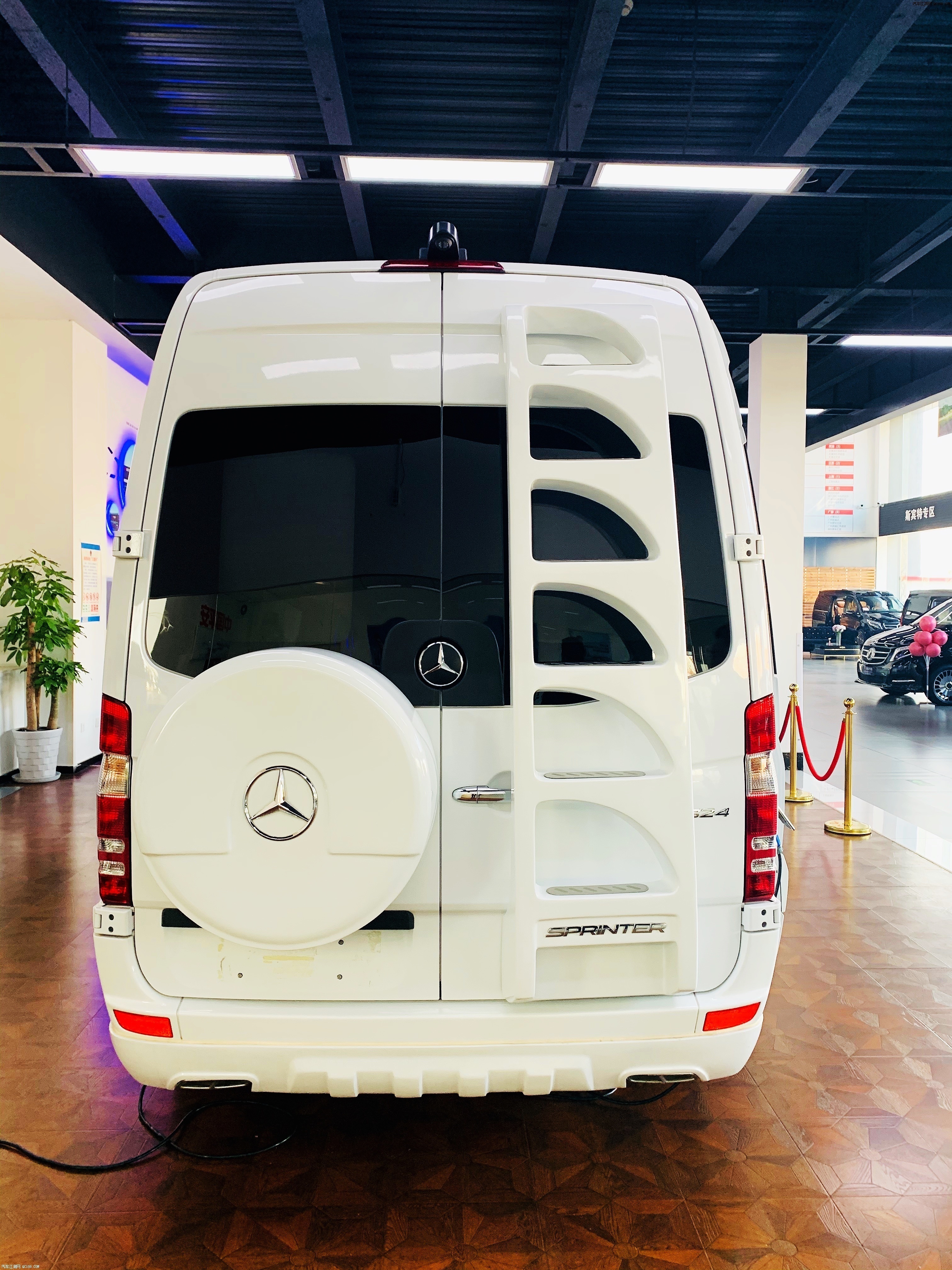 进口奔驰斯宾特爱马仕勇敢大气高贵奢华