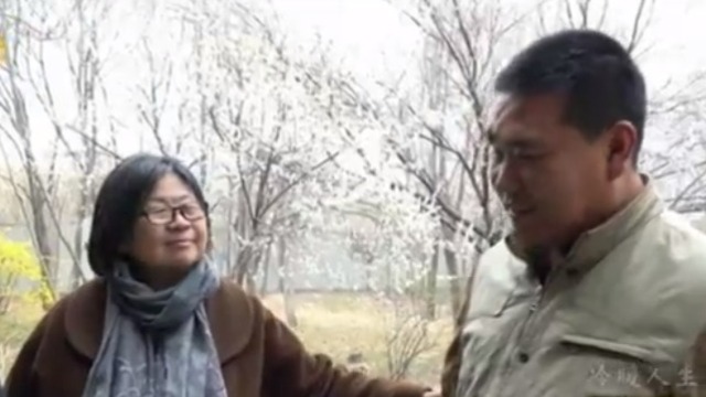 重刑犯出狱后始终没有合适工作 偶然认识了一位慈善大妈