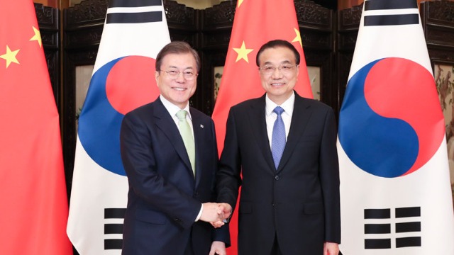 文在寅引用杜甫诗句 盼中韩关系"好雨"