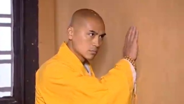 南少林三十六房:云明偷偷潜入房间 只为寻得藏
