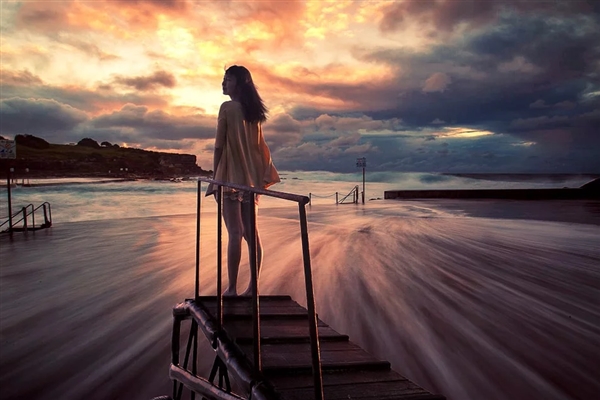 「懂懂笔记」三百六十行 行行出网红？背后套路太深