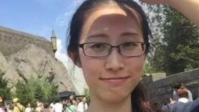 “江歌案”当事人刘鑫改名后成网红 网友质疑有团队运作