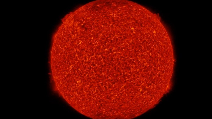 太空看太阳：这里有不一样的红太阳，非常美丽