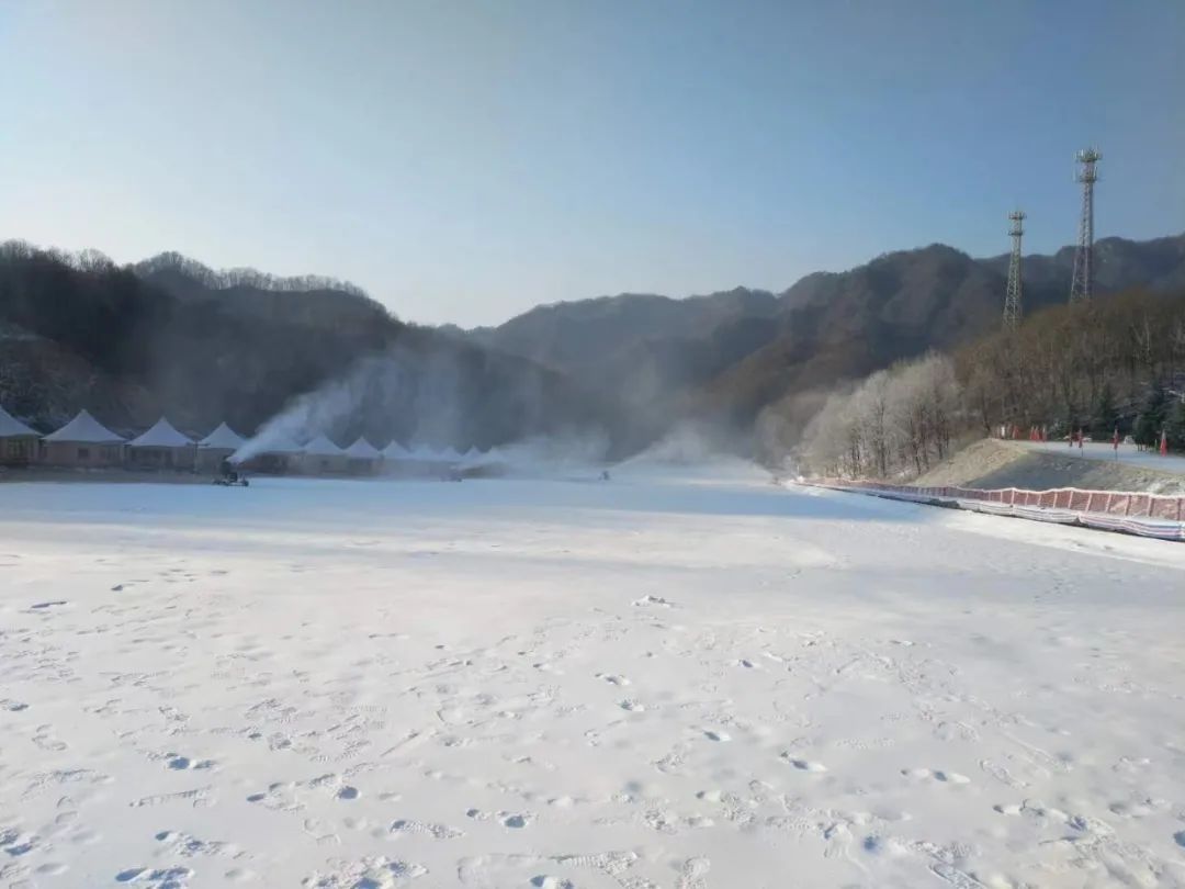 老界岭滑雪场照片图片