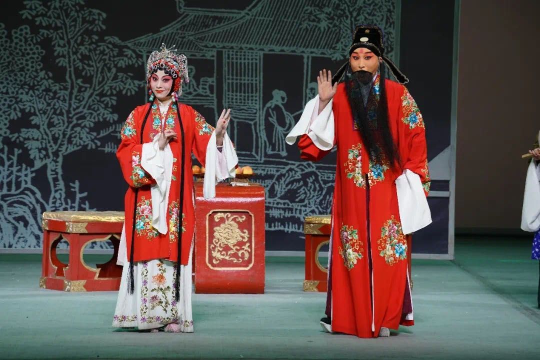 《临川四梦》-《邯郸记》。上海昆剧团供图