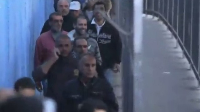 巴以的隔离墙是缓慢的“暴力” 十字转门使以色列人不满