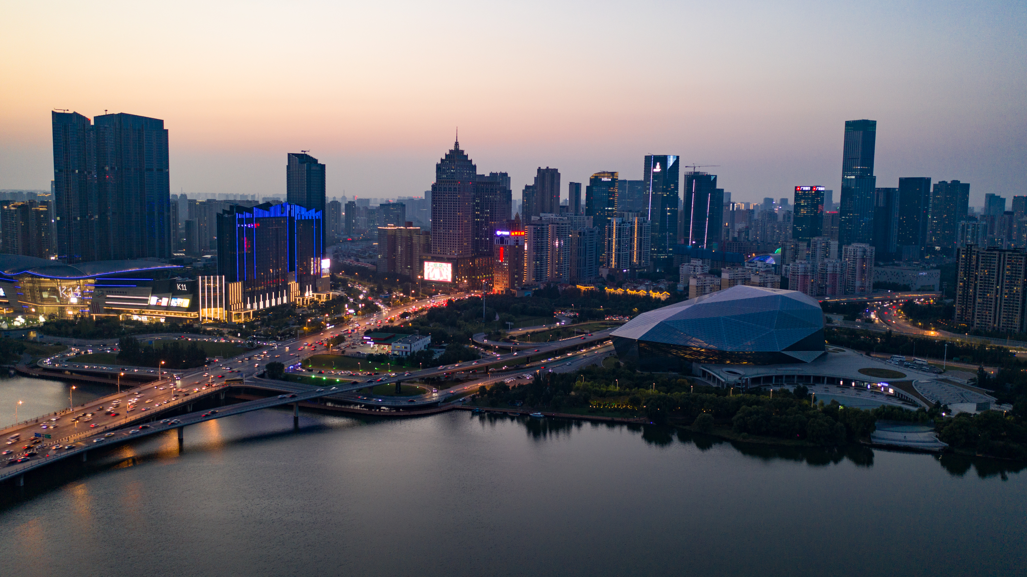 东北首个赋能工业文化双循环项目—沈阳享乐吧文化产业园正式运营.