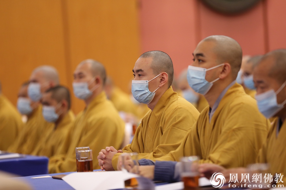 论坛现场（图片来源：凤凰网佛教 摄影：徐上杰）