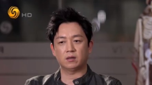 潘粤明一人分饰两角 演技炸裂 正义与邪恶间任意游走！ 