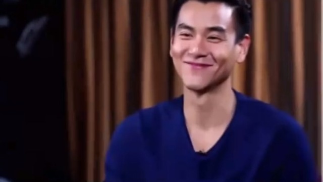 彭于晏表情包 俏皮小舌头太可爱