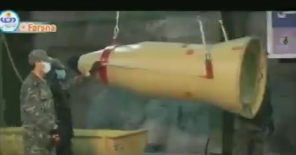 伊朗袭击美军基地前 从地下发射导弹画面曝光
