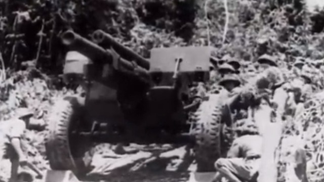 越军用重炮轰击法军阵地 成功重创奠边府的敌军