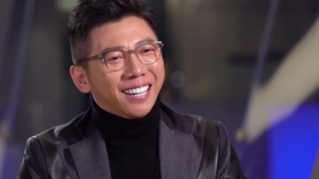 海泉为何要考主持人合格证? 主持人:报复性考试狂