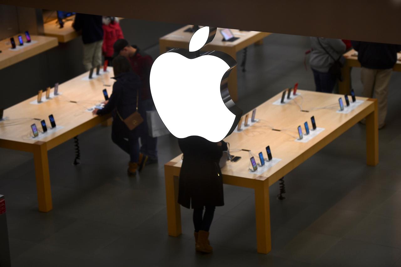 苹果驳斥美司法部长未帮助解锁iPhone指责:已提供所有信息