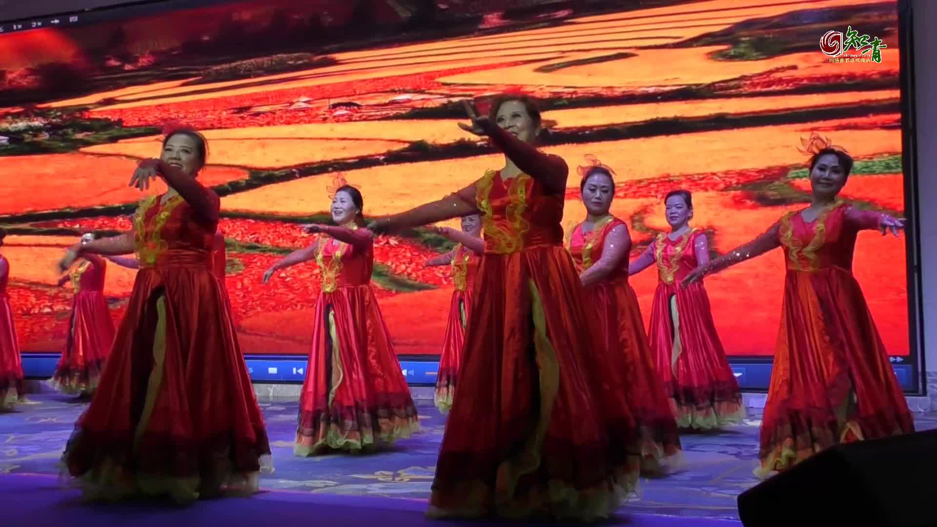  舞蹈《共圆中国梦》