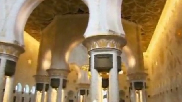 全世界最奢华的谢赫扎伊德清真寺 内景原来是这样的