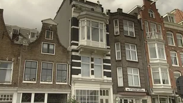 荷兰这个国家为“砖”疯魔，凡是建筑必有砖元素