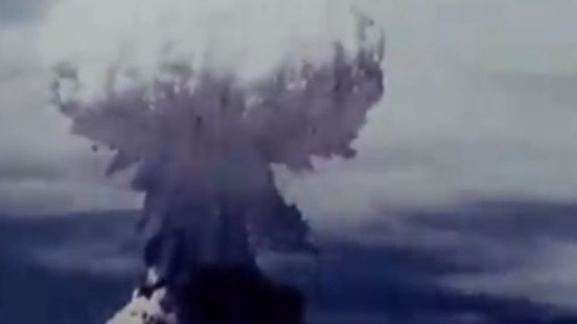 原子弹纪录片完整版国语 23CB692B0D54A6A8A842A4C6906EC6806725423D_w640_h360.jpg