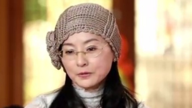 李赛凤曾出演《天使行动》，她被推上一线武打女星的地位