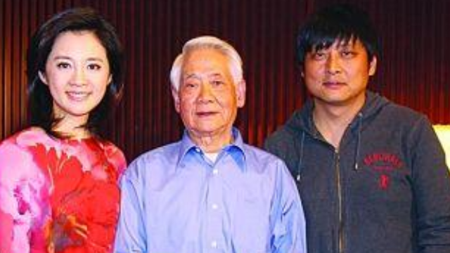 导演张杨在节目中回忆往事：生活需要多点幽默感_凤凰网视频_凤凰网