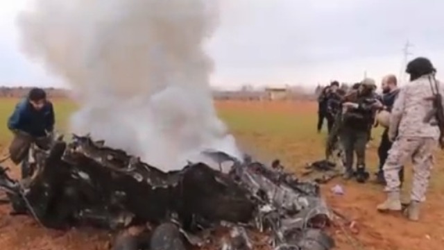 叙利亚空袭伊德利卜 土耳其坦克增员反对派全面反攻