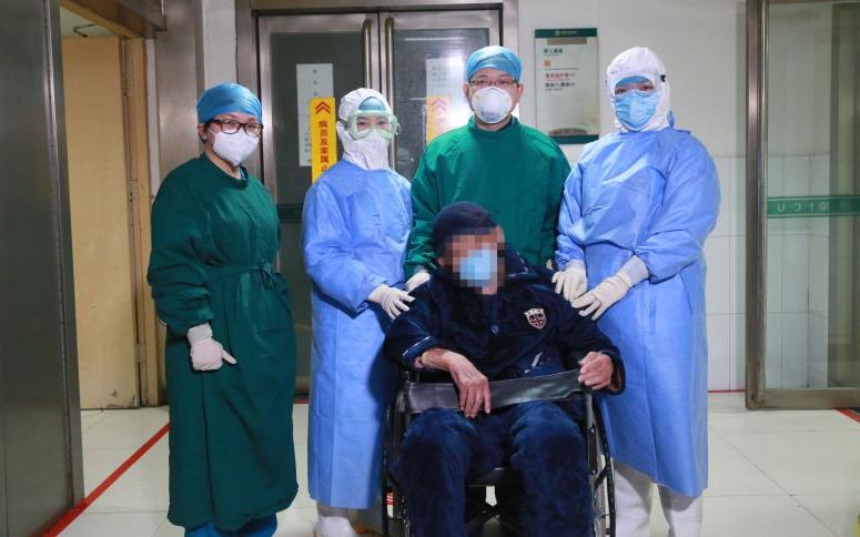 治愈98岁新冠肺炎患者的医生：不管年龄多大都希望康复