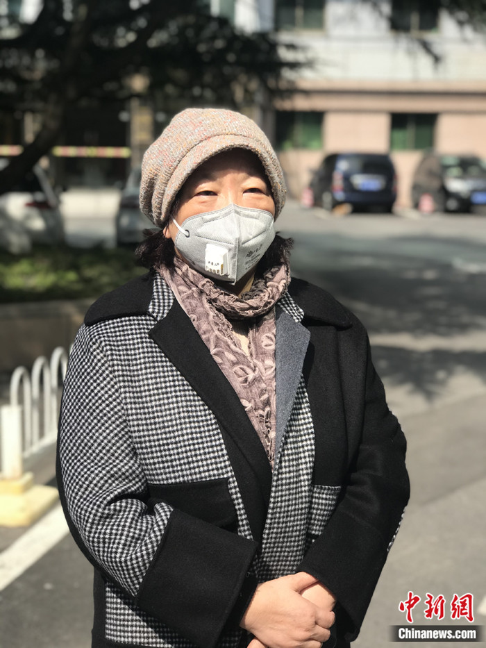 专访:作家方方和她的“武汉日记”_凤凰网