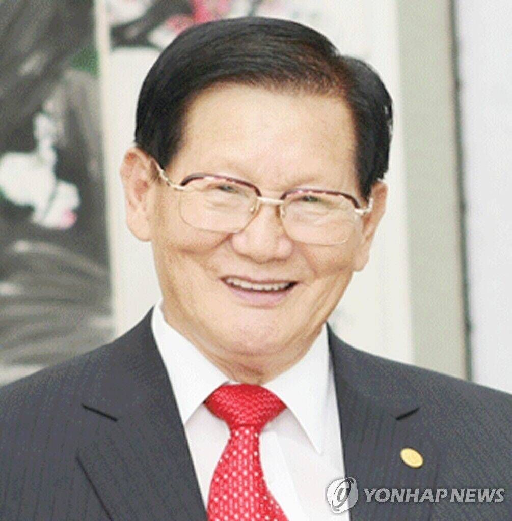 韩国首尔市以过失杀人罪起诉新天地教会会长