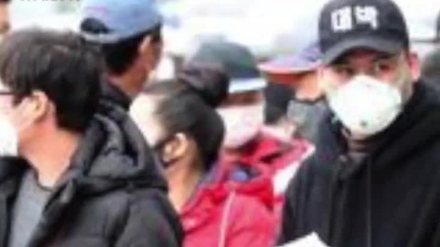 害怕新冠肺炎疫情 在韩非法滞留中国人排队申请回国