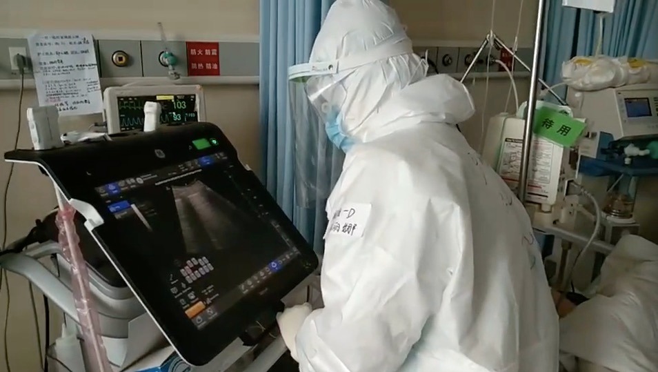 湘雅援鄂医生：如果没有救治他 就相当于放弃了一条生命