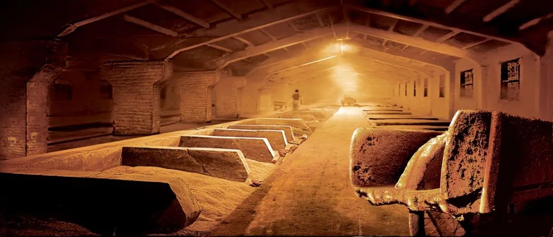 元明老窖六百年华夏瑰宝酿传奇