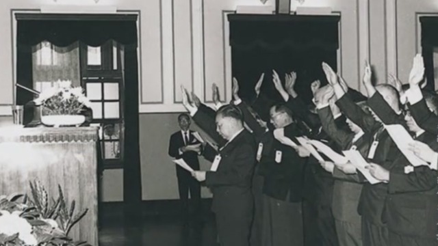 毛邦初触犯蒋介石大忌 毛人凤与蒋经国的权力之争_凤凰网视频_凤凰网