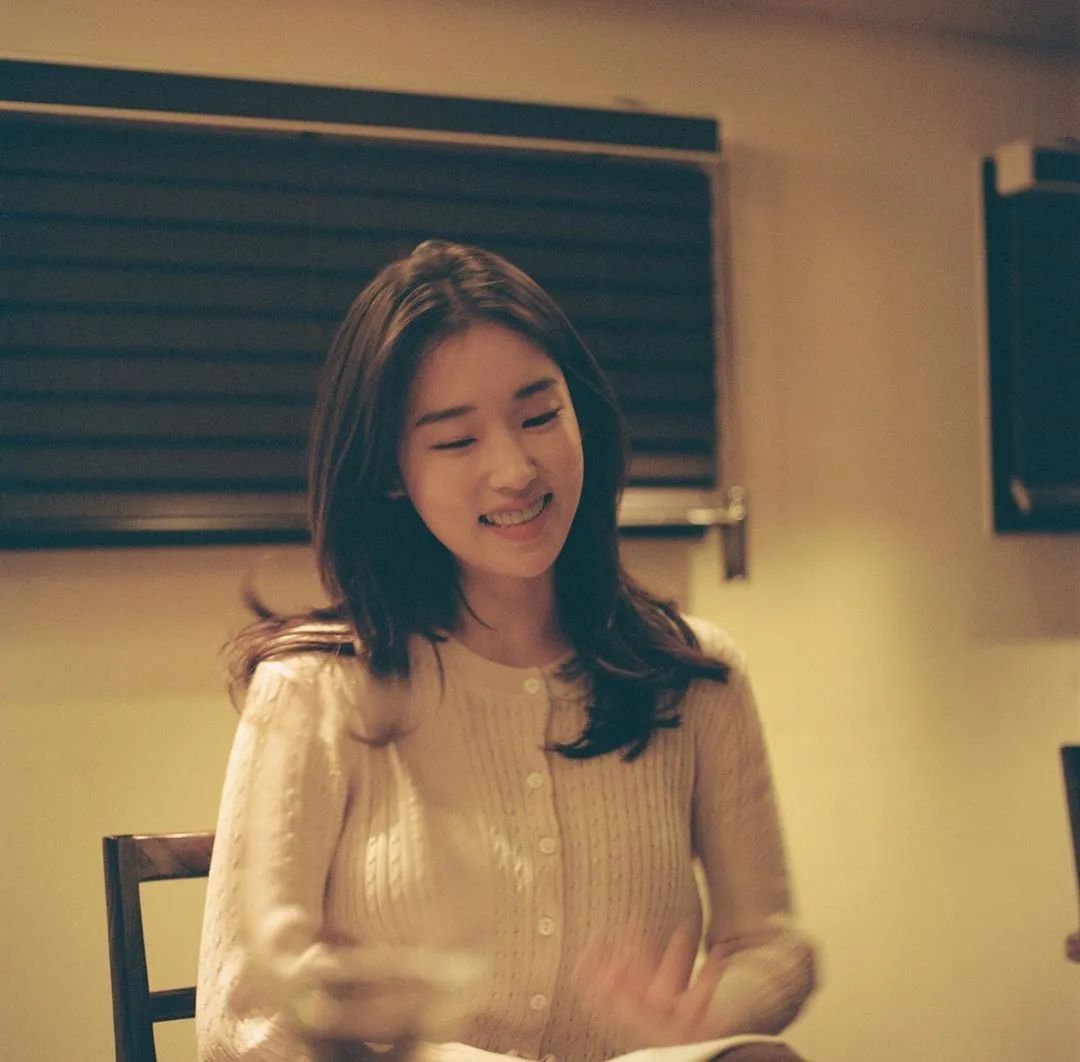 没错,这位小姐姐是来自韩国的朴奂喜.