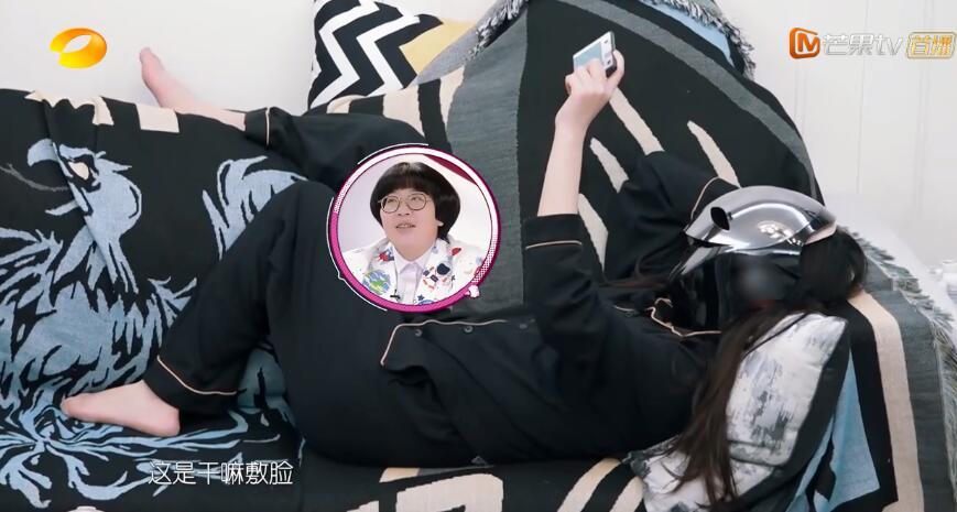 明星宅家护肤有多认真？ 林允喊你做回精致女孩